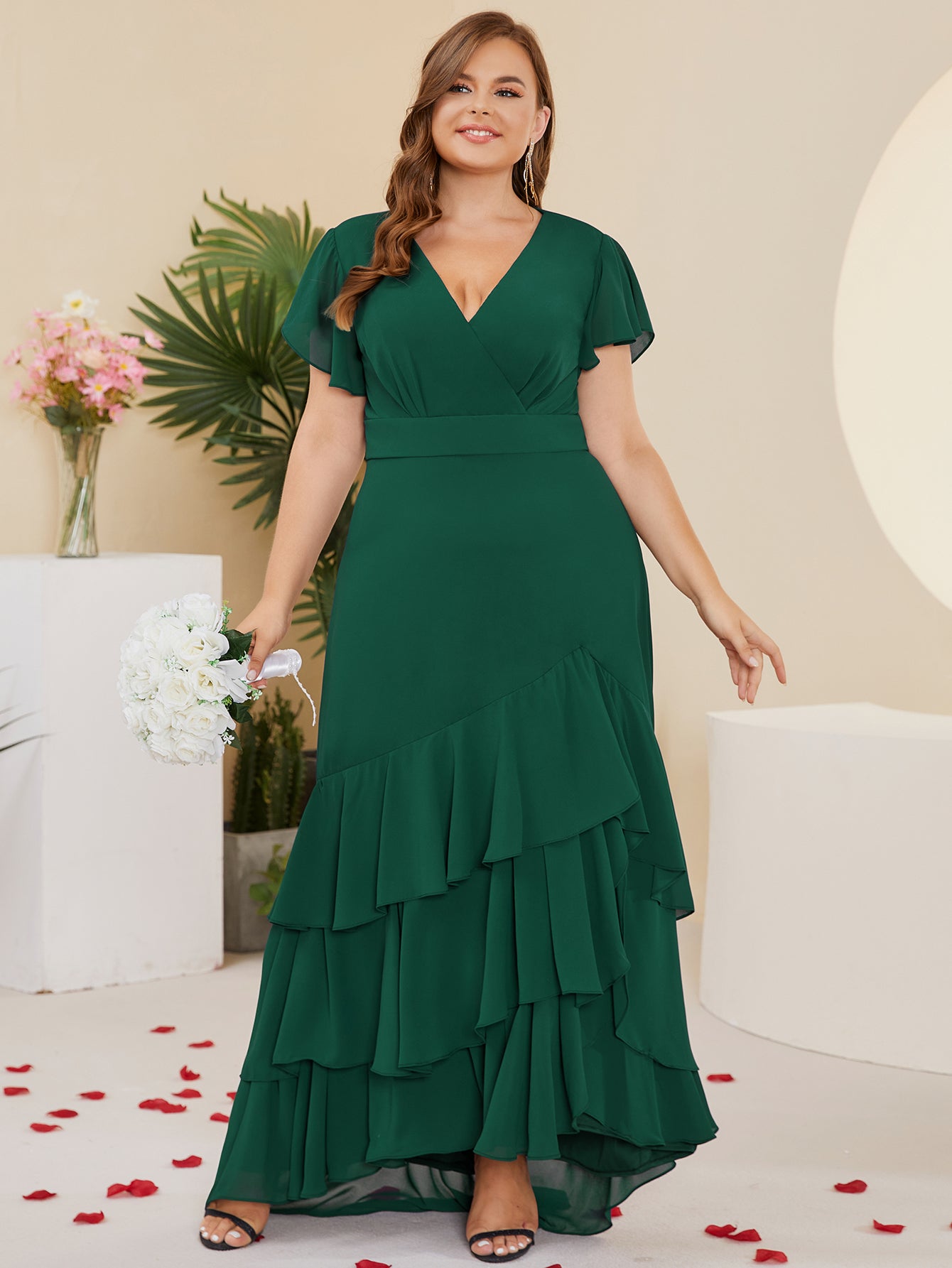 Women Plus Size Elegant V-neck Ruffle Bridesmaid Dresses Mother of Bridal Party Maxi Dress